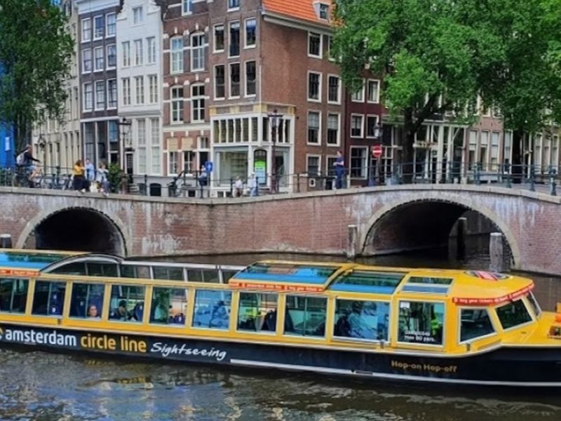 Canal Cruise from Anne Frank House (Amsterdam Circle Line)