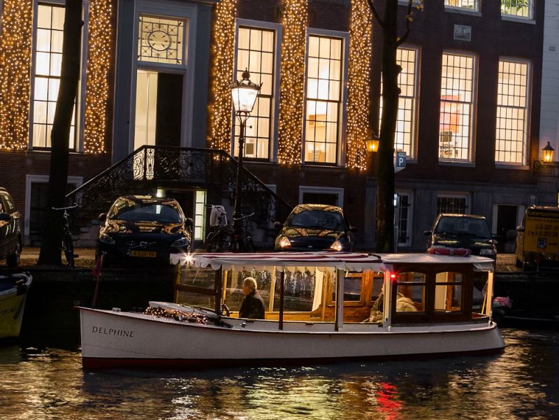 Private Boat Tour Amsterdam Light Festival